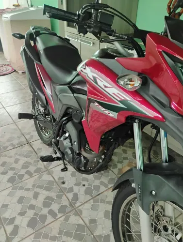 Linda Moto XRE Super Conservada e Pouquíssima Rodada