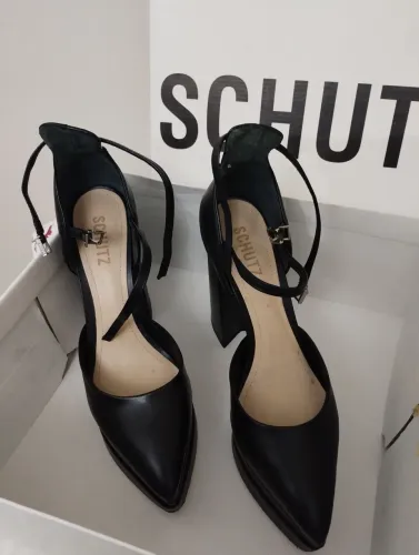 Sapato Schultz em Salto plataforma nr.36