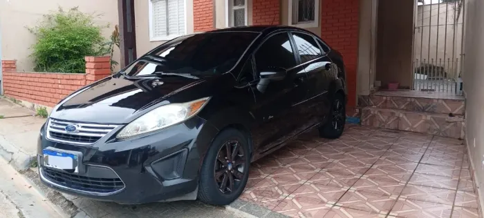 Ford Fiesta Sedan SE 1.6 16V Flex 4P 2011