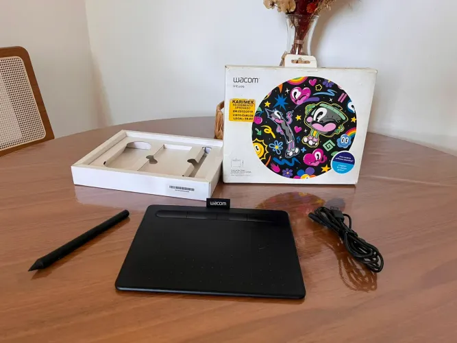 Mesa digitalizadora Wacom Intuos