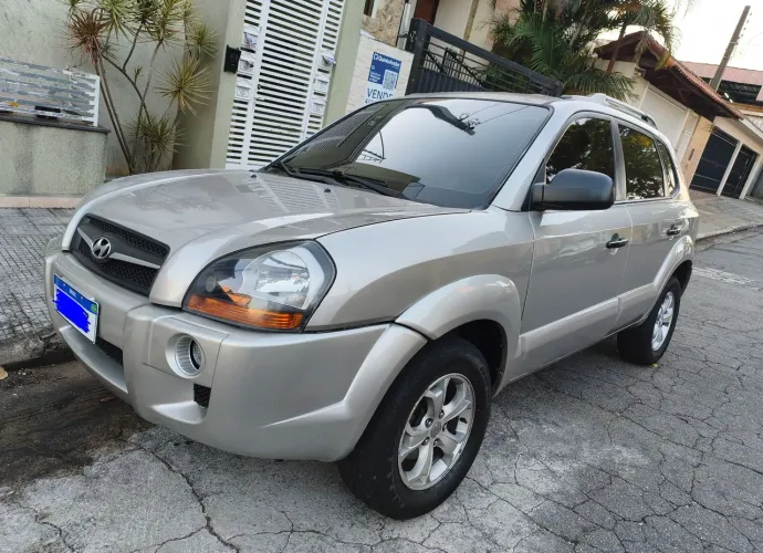 Hyundai Tucson 2.0 16V Mec. 2010