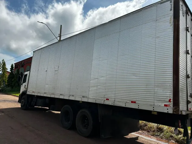 Baú isolado com frio (acoplado)