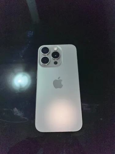 iPhone 15 pro 128 gb