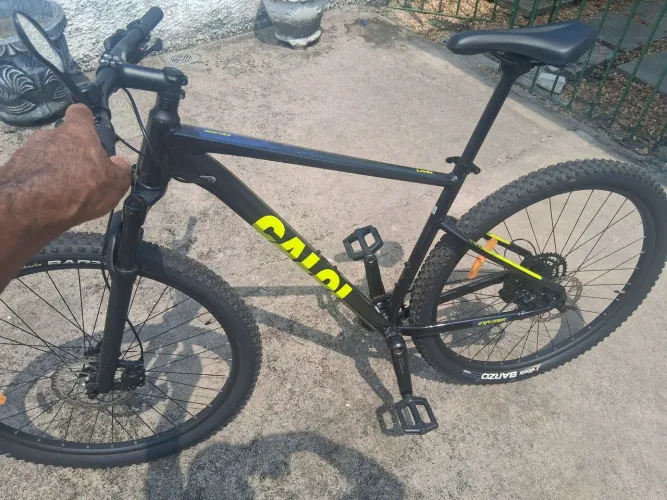 Vendo bicicleta caloi bike nova