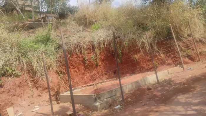 Vendo lote no bairro General Carneiro