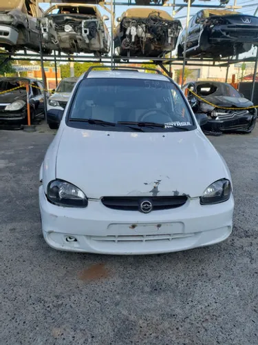Sucata.. pick-up corsa 1.6 2001 