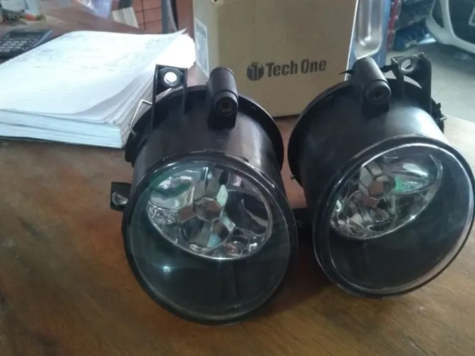 Farol auxiliar gol G4