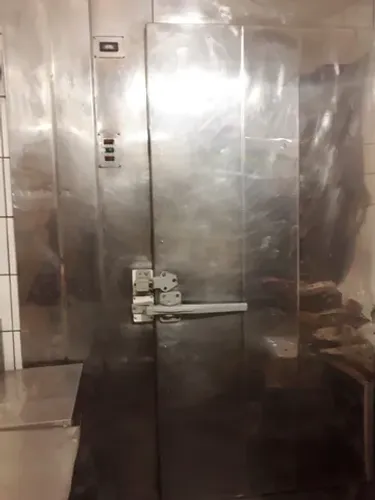 Barbada! Câmara fria frigorífica em aço inox