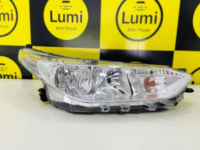 Farol Yaris 2018/... S/Led - NOVO 