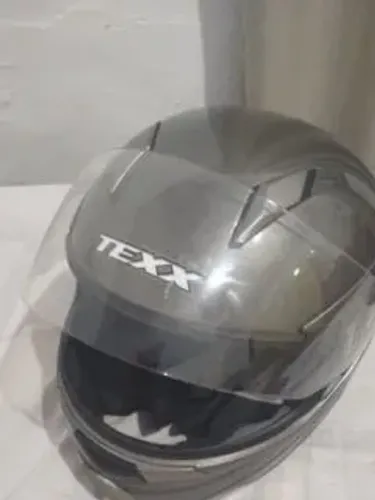 Capacete