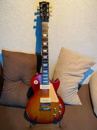 OFERTA RELÂMPAGO: Guitarra Gibson Les Paul Studio 2011