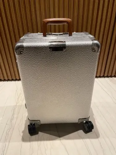 Rimowa Hammerschlag Ultra Limited Edition - Cabin