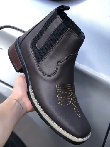 Bota masculina 