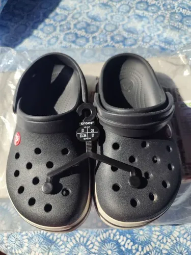Chinelo Crocs original ;)