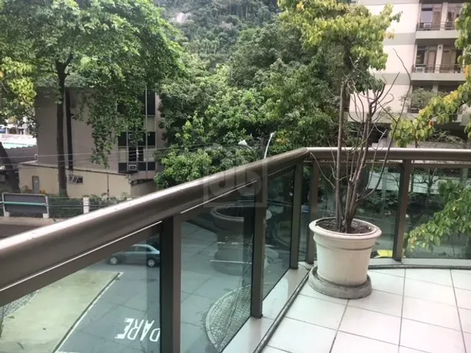 LAGOA - Lake Front - Próximo Hípica - Residencial com serviços - Varanda - Sala 2 ambiente