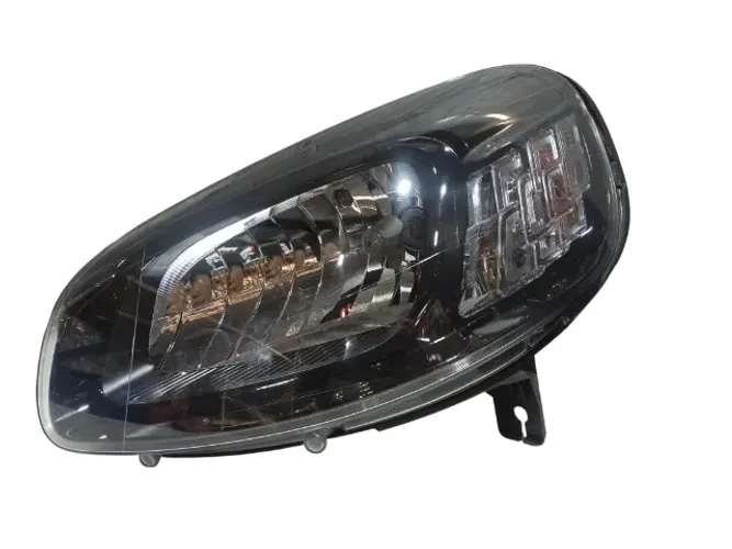 Farol Esquerdo Uno 2016 A 2020 Mascara Negra Restaurado