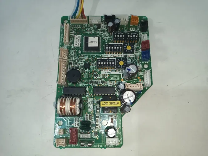 PLACA HITACHI (17C90054B)