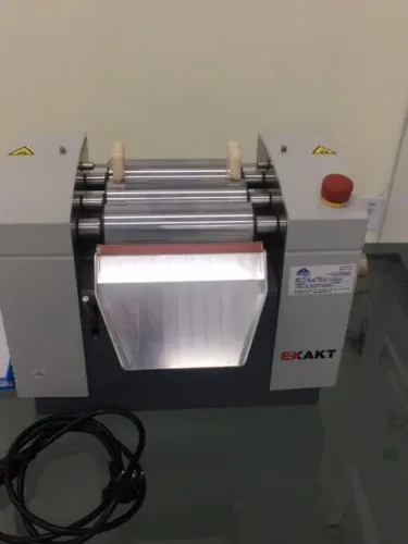 Moinho de Rolos Nanoestruturador - EXAKT