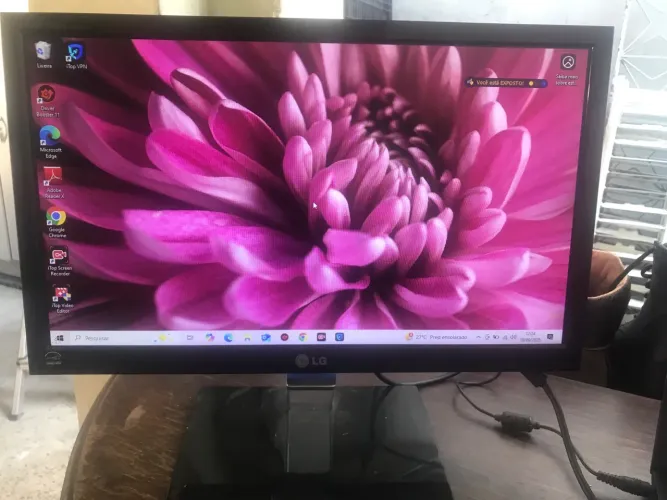 Monitor LG Flatron E1960 19
