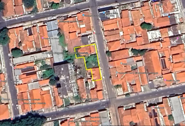IMÓVEL COMERCIAL PRÓXIMO AO MED IMAGEM - 518 m²