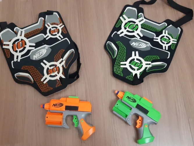 Kit de tiro com colete Nerf