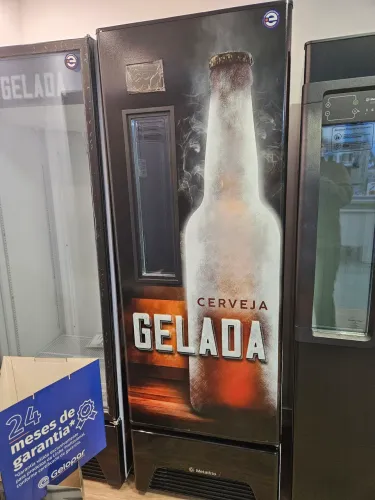cervejeira metalfrio porta adesivada com visor 435L - a pronta entrega 