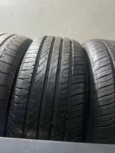 Pneu 205/60/16 Continental  96 % Vida