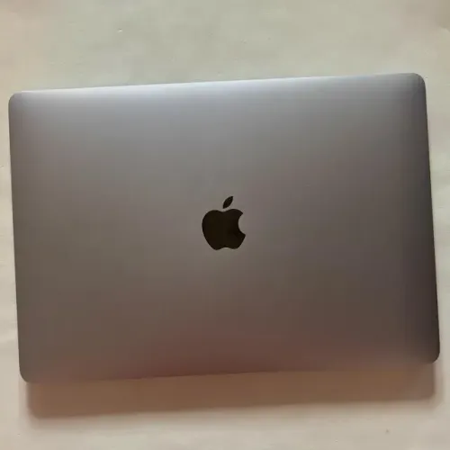 MacBook Air (M1, 2020) 8GB 256GB