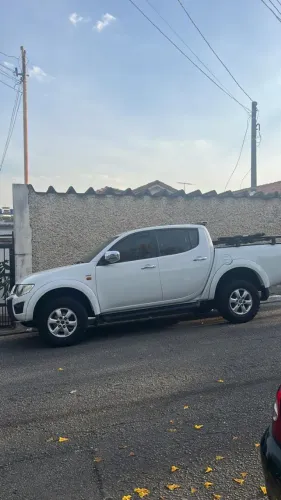 Mitsubishi L200 Triton HPE 3.5 CD V6 24V Flex Aut. 2012