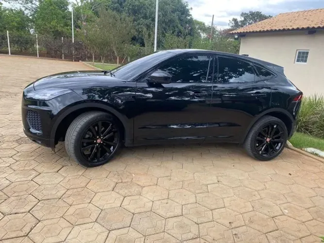 Jaguar E-Pace R-dynamic SE 2.0 AWD 300cv Aut. 2019