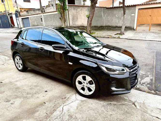 Chevrolet Onix Hatch Premier 1.0 12V TB Flex Aut. 4P 2020