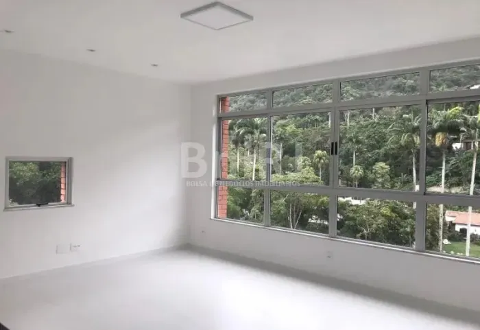 Apartamento reformado com vista espetacular!!