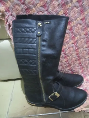 Bota Feminina Preta Cano Alto Dakota