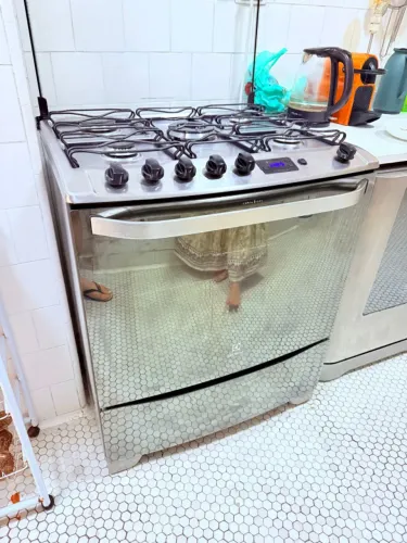 Fogão Electrolux, 5 Bocas, tripla chama, com Grill elétrico e Timer Digital (76GSR)