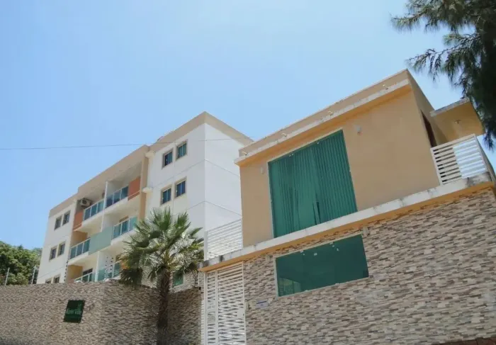ALugo um lindo apartamento  no crato