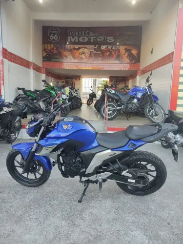 Yamaha Fazer 250 - ABS.  Ano:2021.   Km:40.000.    R$: 18.900
