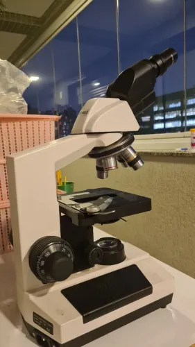Microscópio