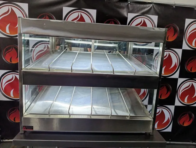 Estufa aquecida industrial 220 volts  usada funcionando perfeitamente 
