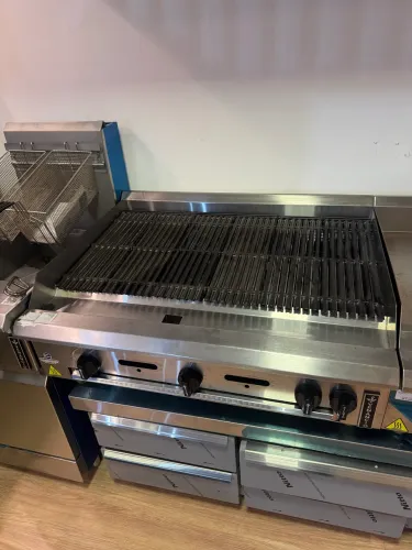 Charbroiler grill 90cm gás glp Venâncio 