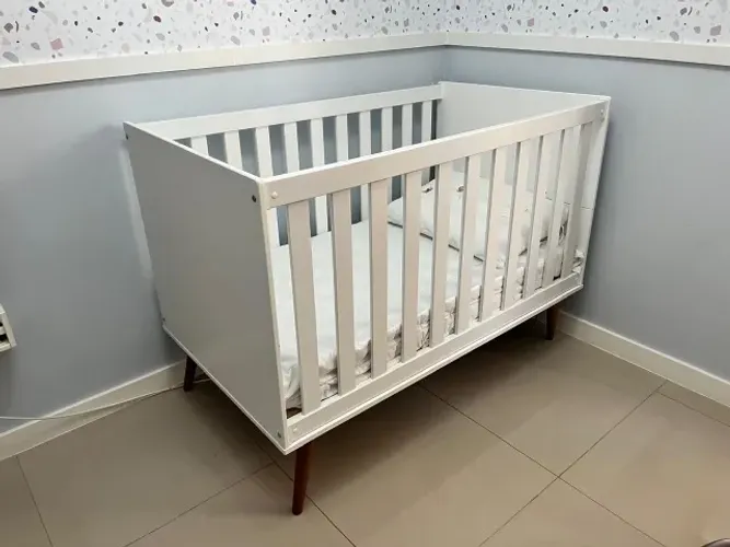 Berço americano / Mini cama com colchão e protetor impermeável