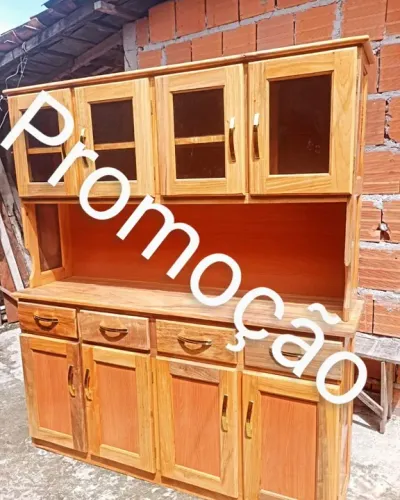 Armário de Cozinha em Madeira - Novo