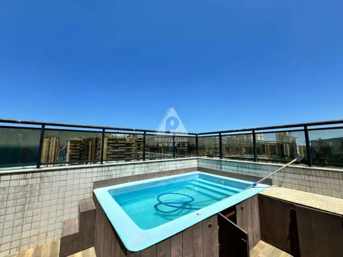 Cobertura Triplex Exclusiva com Vista Mar e Lagoa na Barra da Tijuca - ABM (Junto à Ponte 