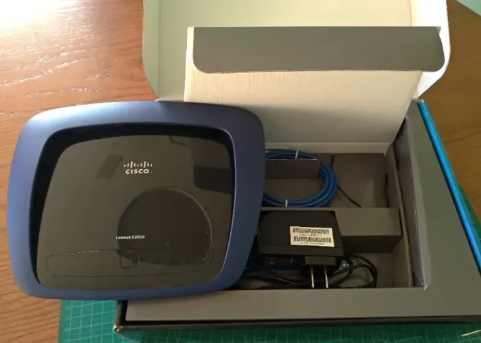 Roteador Cisco Linksys E3000 Dual Band. - WiFi 4