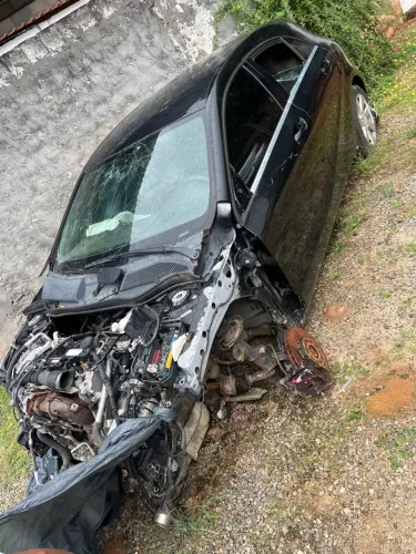 Sucata Mercedes a200 para retiradas de peças
