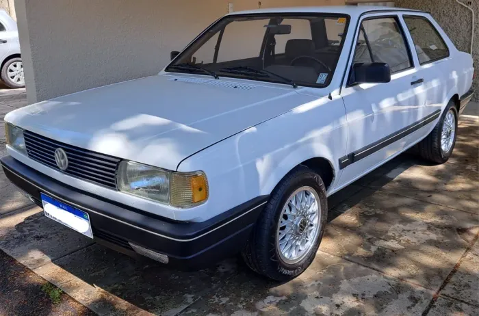 Volkswagen Voyage CL 1.8 (álcool) 1991