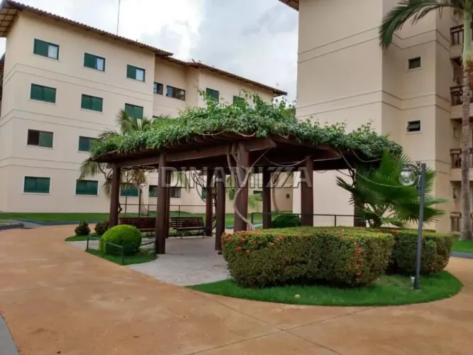 Apartamento a venda no Cond. Nas Rocas