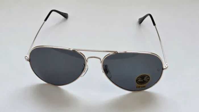 Oculos de Sol Novo