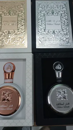 PERFUME IMPORTADO ÁRABE FAKHAR GOLD, BLACK 