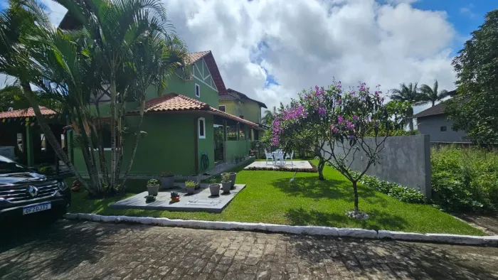 Casa condomínio bananeiras