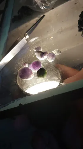 Alexandritas com mudança de cor